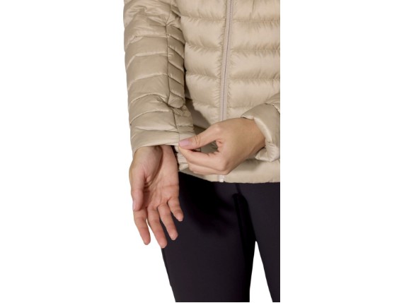 Womens_Microlight_Alpine_Hoody_DarkPebble_QDB_93_DKP_model_53