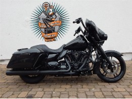 FLHX  STREET GLIDE