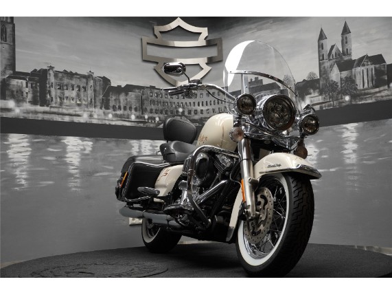 HARLEY-DAVIDSON FLHRC, 0004741
