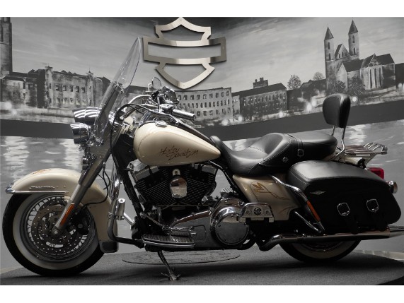 HARLEY-DAVIDSON FLHRC, 0004741