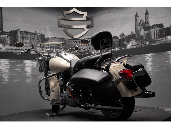 HARLEY-DAVIDSON FLHRC, 0004741