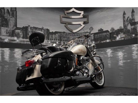 HARLEY-DAVIDSON FLHRC, 0004741