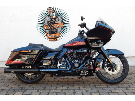 HARLEY-DAVIDSON FLTRXSE CVO ROAD GLIDE CUSTOM, 0004643