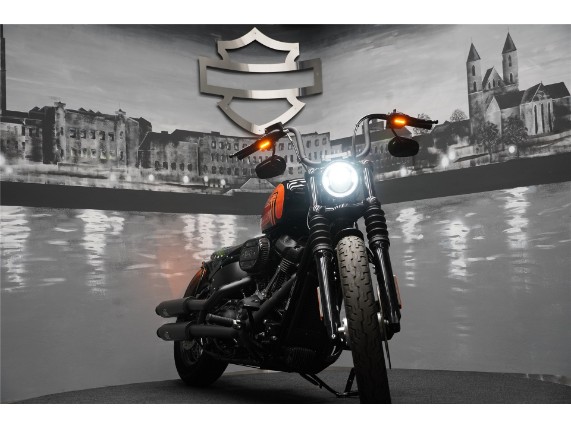 HARLEY-DAVIDSON FXBBS  STREET BOB, 0005694