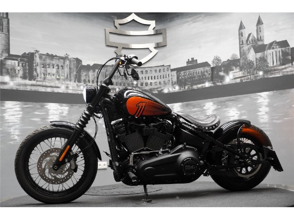 HARLEY-DAVIDSON FXBBS  STREET BOB, 0005694