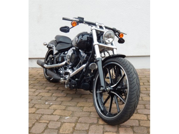 HARLEY-DAVIDSON FXSB BREAKOUT, 0003411