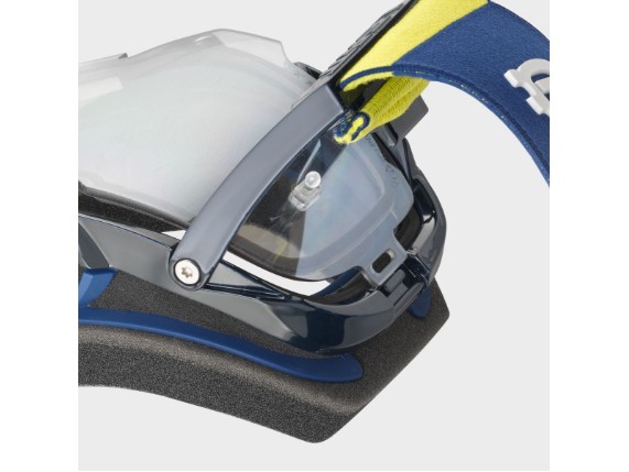 pho_hs_closeup_118900_3hs230009200_velocity_6_5_goggles_os_detail__sall__awsg__v1