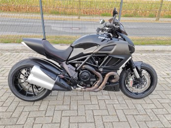 DIAVEL 1198 ABS 1200