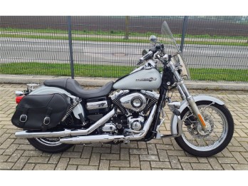 DYNA SUPER GLIDE CUSTOM