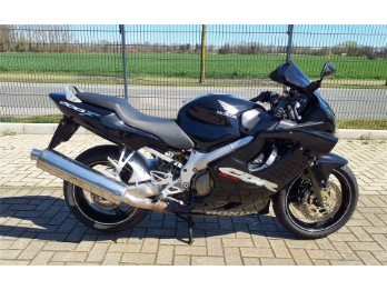 CBR 600 F