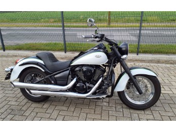 VN 900 VULCAN CLASSIC