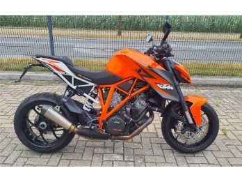 SUPER DUKE 1290 R