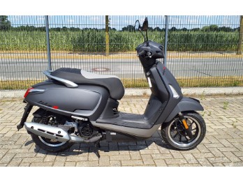 Like II S 125 CBS E5