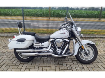 XV 1700 A ROAD STAR
