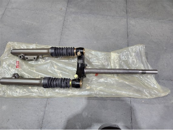 5MJ-F3100-00-MA, GABEL VORNE KOMPLETT