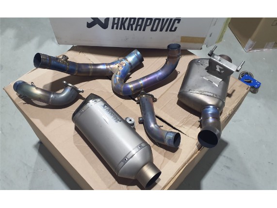 61305999000-GEBR, AKRAPOVIC EVO KPL