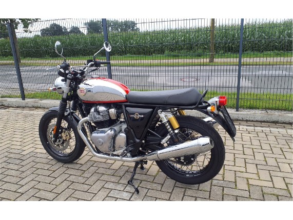 76f1d6db32e246b59f8f1224c8e87532