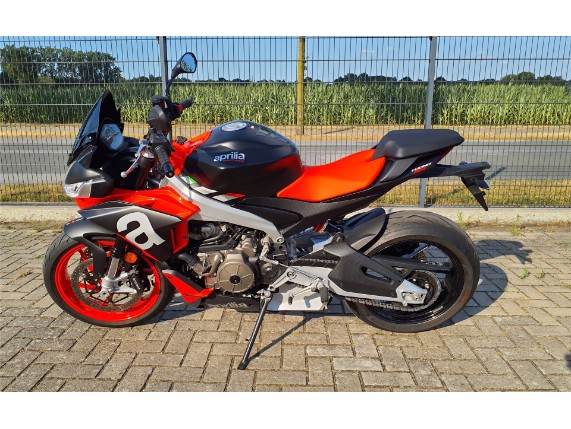 APRILIA TUONO 660 E5, 0002579
