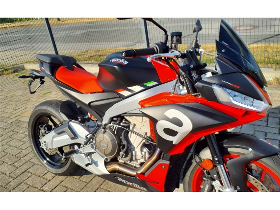 APRILIA TUONO 660 E5, 0002579