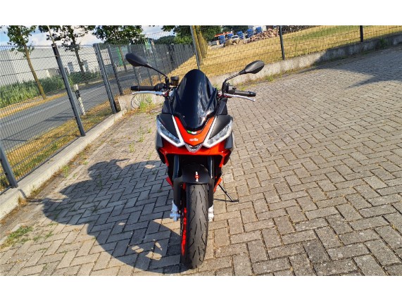 APRILIA TUONO 660 E5, 0002579