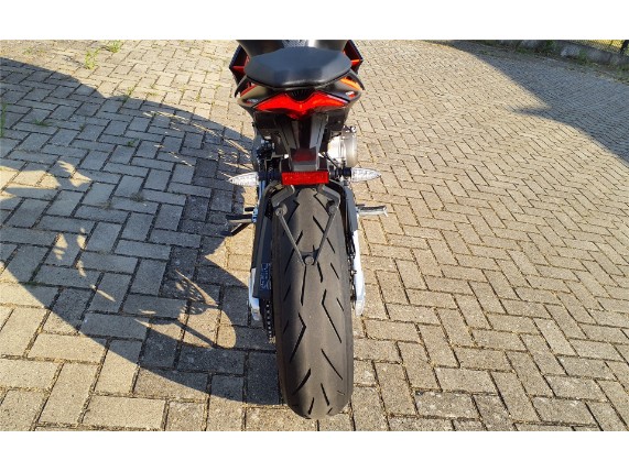 APRILIA TUONO 660 E5, 0002579