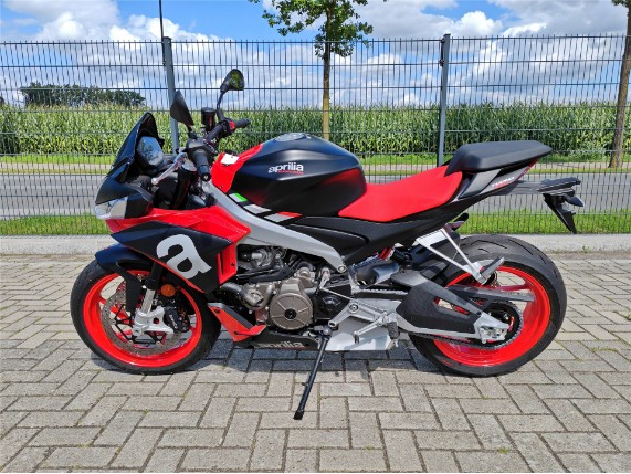 APRILIA TUONO 660 E5 74Kw, 0002578