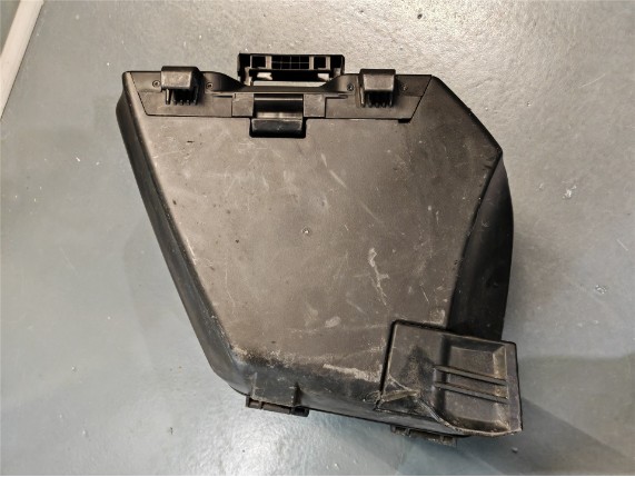 B5U-F831B-21-00 GEBR, SEITENKOFFER TOUR LINKS