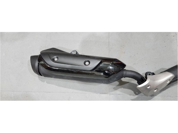 B7M-14703-00-00, SCHALLDAMPFER KOMPL