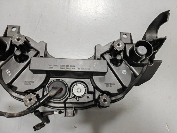 BAP-84301-02-00-GEB, SCHEINWERFER TRACER 9 GT