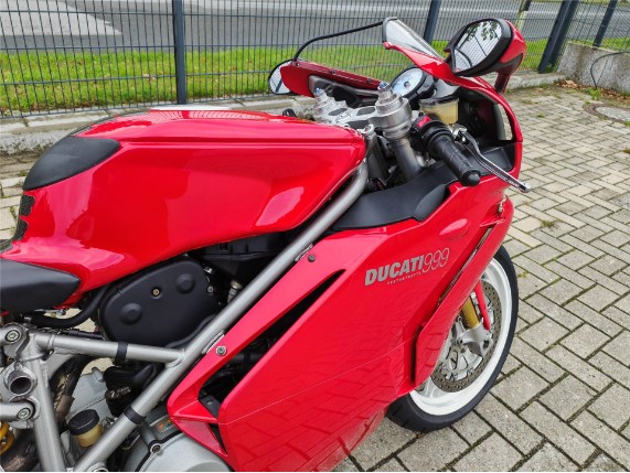 Ducati 999 SUPERBIKE, 0002803