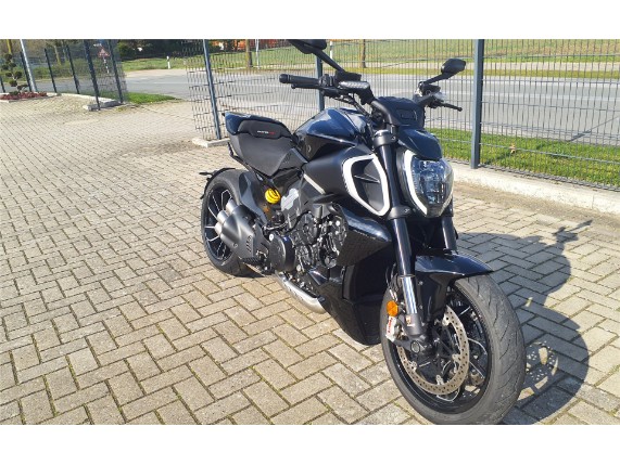 DUCATI DIAVEL V4, 0003070