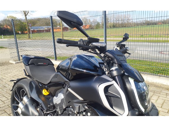 DUCATI DIAVEL V4, 0003070