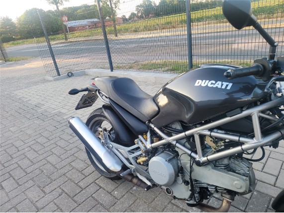 DUCATI MONSTER 620 IE, ZDMM400AA2B018110