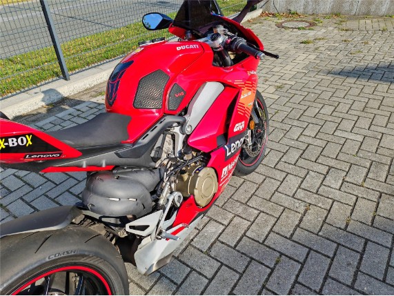 DUCATI PANIGALE V4, 0001086