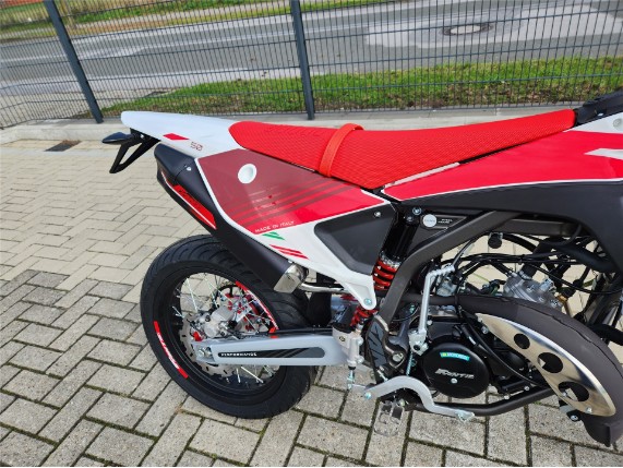 FANTIC XM 50 MOTARD PERFORMANCE, ZFMFA061MPM012276