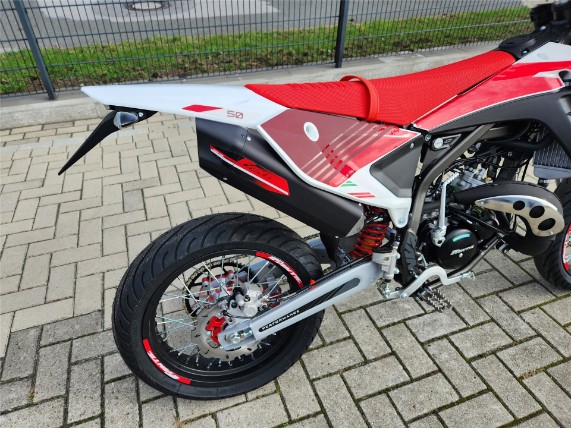 FANTIC XM 50 MOTARD PERFORMANCE, ZFMFA061MPM012276