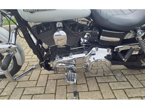 HARLEY DAVIDSON DYNA SUPER GLIDE CUSTOM, 0001061