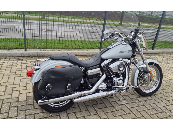 HARLEY DAVIDSON DYNA SUPER GLIDE CUSTOM, 0001061