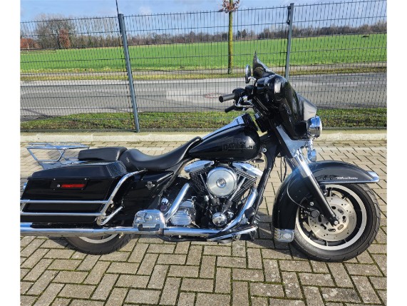 Harley-Davidson FLHTK ELECTRA GLIDE ULTRA LTD, 1HD1DPL17VY616680