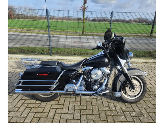Harley-Davidson FLHTK ELECTRA GLIDE ULTRA LTD, 1HD1DPL17VY616680