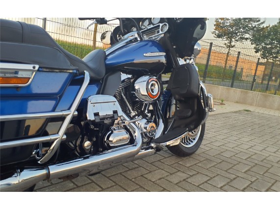 HARLEY DAVIDSON FLHTK ELECTRA GLIDE ULTRA LTD, 5HD1KEMC9AB653990
