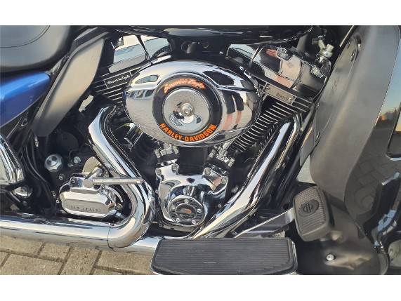HARLEY DAVIDSON FLHTK ELECTRA GLIDE ULTRA LTD, 5HD1KEMC9AB653990