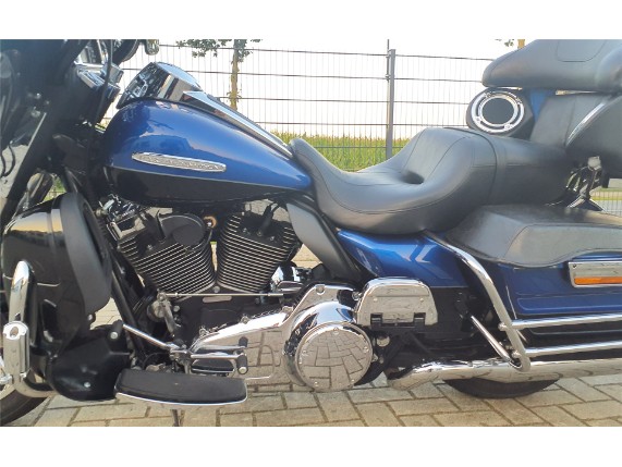 HARLEY DAVIDSON FLHTK ELECTRA GLIDE ULTRA LTD, 5HD1KEMC9AB653990