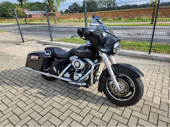 HARLEY DAVIDSON FLHX STREET GLIDE 1584, 1HD1KB4127Y609596
