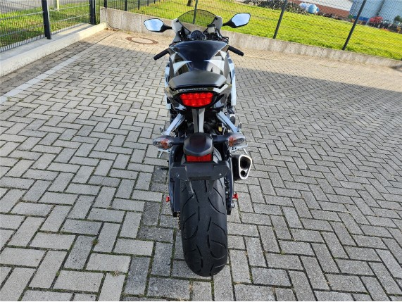 HONDA CBR 1000 RR FIRE BLADE, JH2SC59A6AK200130
