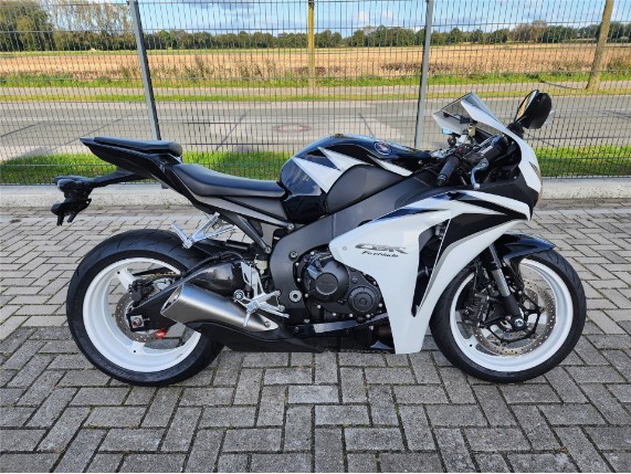 HONDA CBR 1000 RR FIRE BLADE, JH2SC59A6AK200130