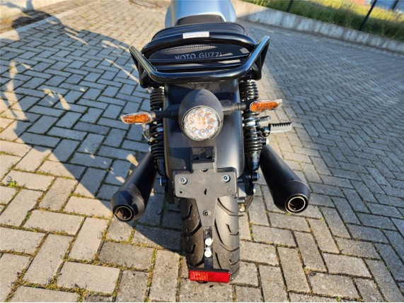 MOTO GUZZI V7 IV STONE E5 ABS, ZGUKZA001MM004252