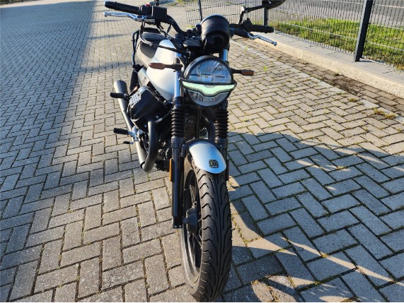 MOTO GUZZI V7 IV STONE E5 ABS, ZGUKZA001MM004252