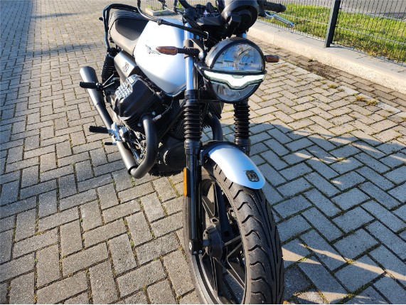 MOTO GUZZI V7 IV STONE E5 ABS, ZGUKZA001MM004252