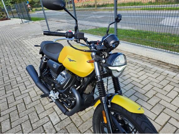 MOTO GUZZI V7 IV STONE E5, ZGUKZA000NM009251